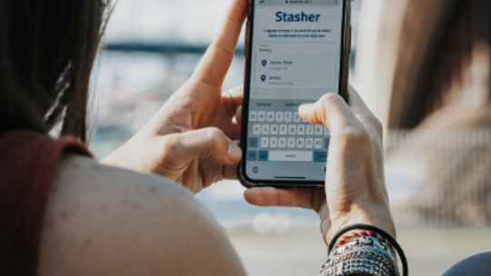 3 Stasher 16 12 2019 logo