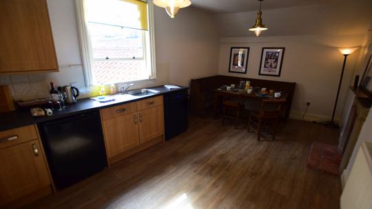 87 Micklegate kitchen dining 2 1676959450