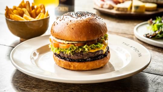Abbey Inn Byland Burger 3