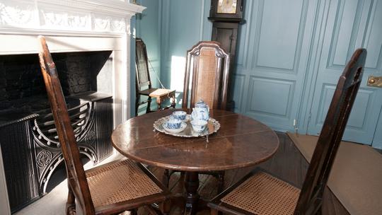 Captain Cook Memorial Museum blue room 543681776