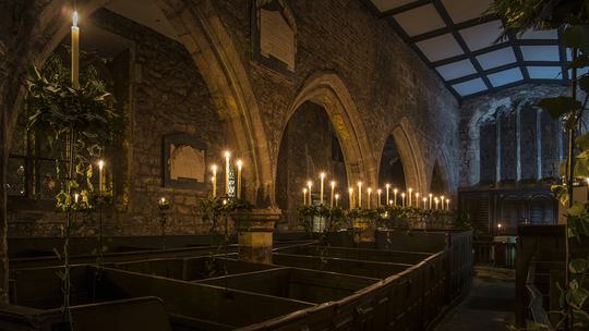 Holy Trinity Goodramgate by Candlelight Graham White 1885055780