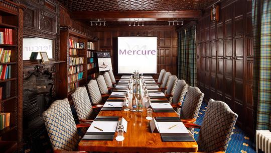 Mercure York Fairfield Manor Hotel library 248436816