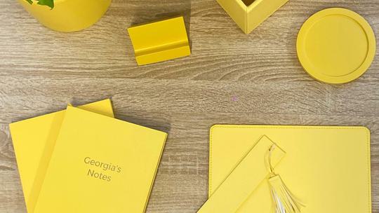 Avorium Yellow Collection