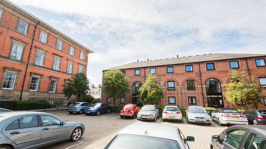 Wtoy 10 Cloisters Walk Car Park 10 875384575