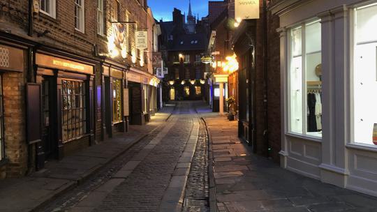 York street min