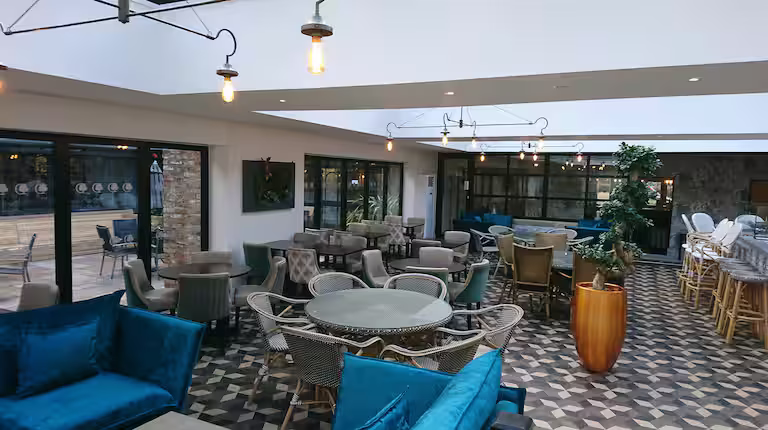 Courtyard cafe 1