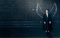 V2 make it york 753595408